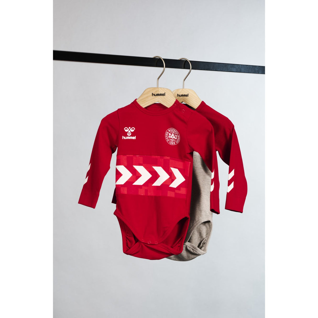 Hummel Chili Peber DBU Gameday Match Body