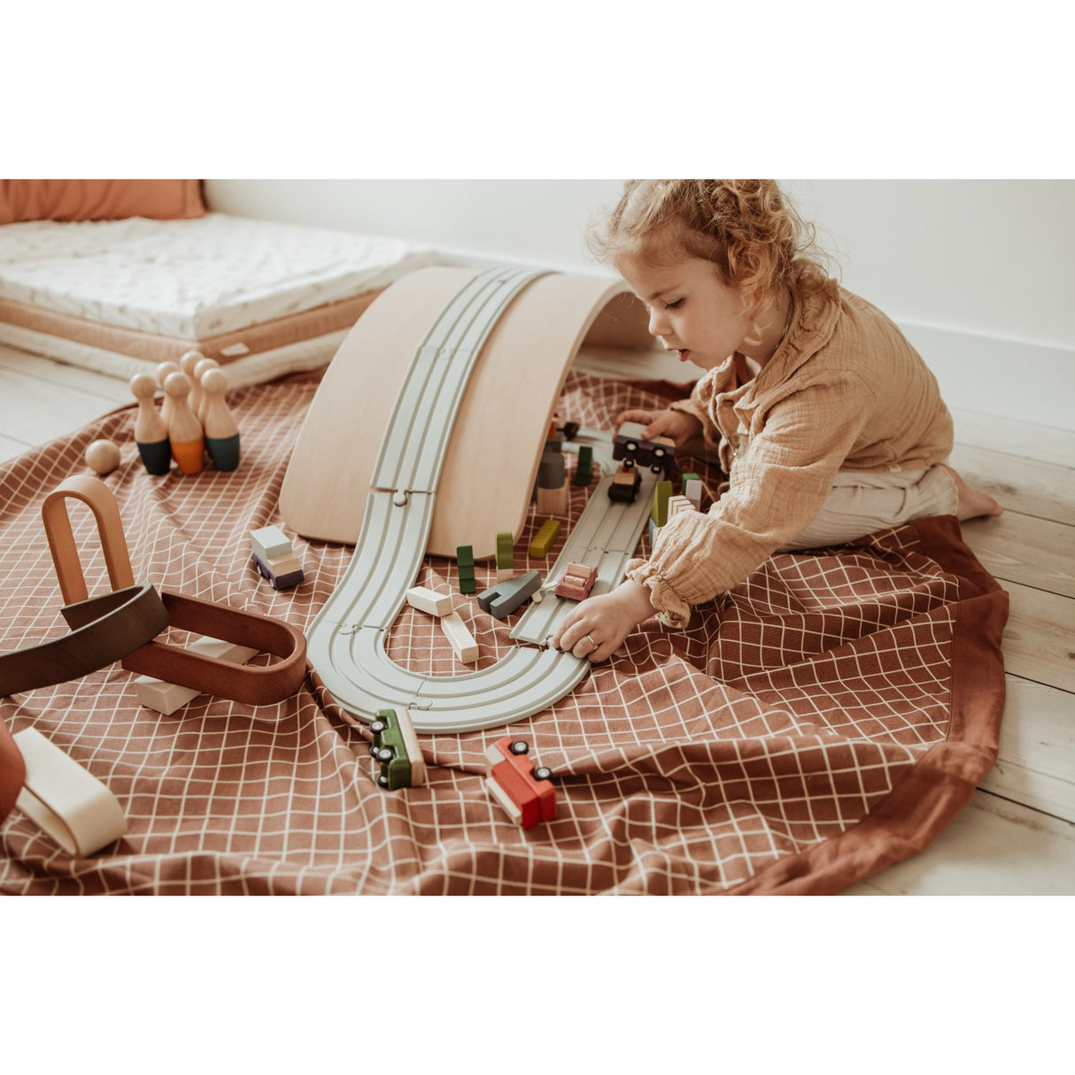 Play&Go Organic Grid Brown 2-in-1 Legetæppe