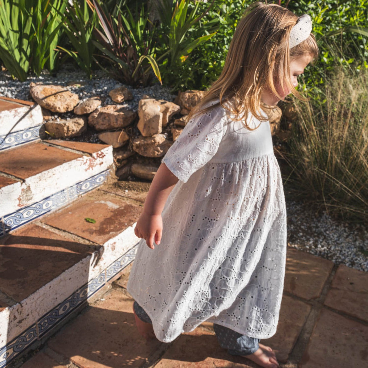 That's Mine Brilliant White Ilia Kjole