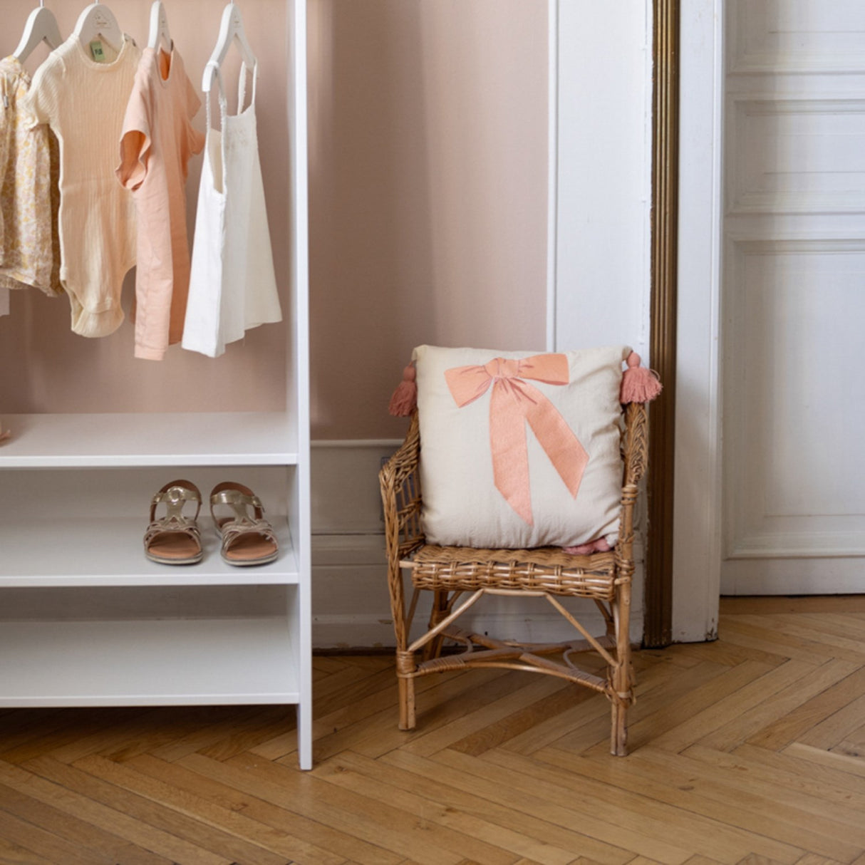 Cam Cam Copenhagen Bows Broderet Pude