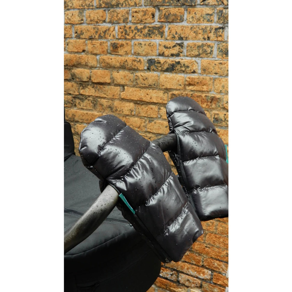 KongWalther Puffer Black Østerbro Barnevognshandsker