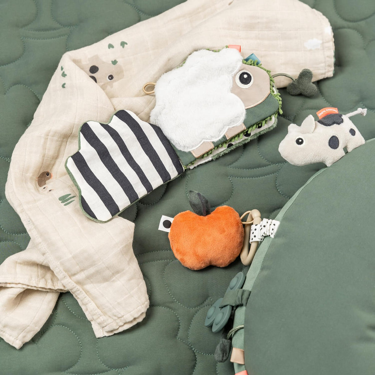 DonebyDeer Farvemix Sensorisk Baby Aktivitetsbog Tiny farm