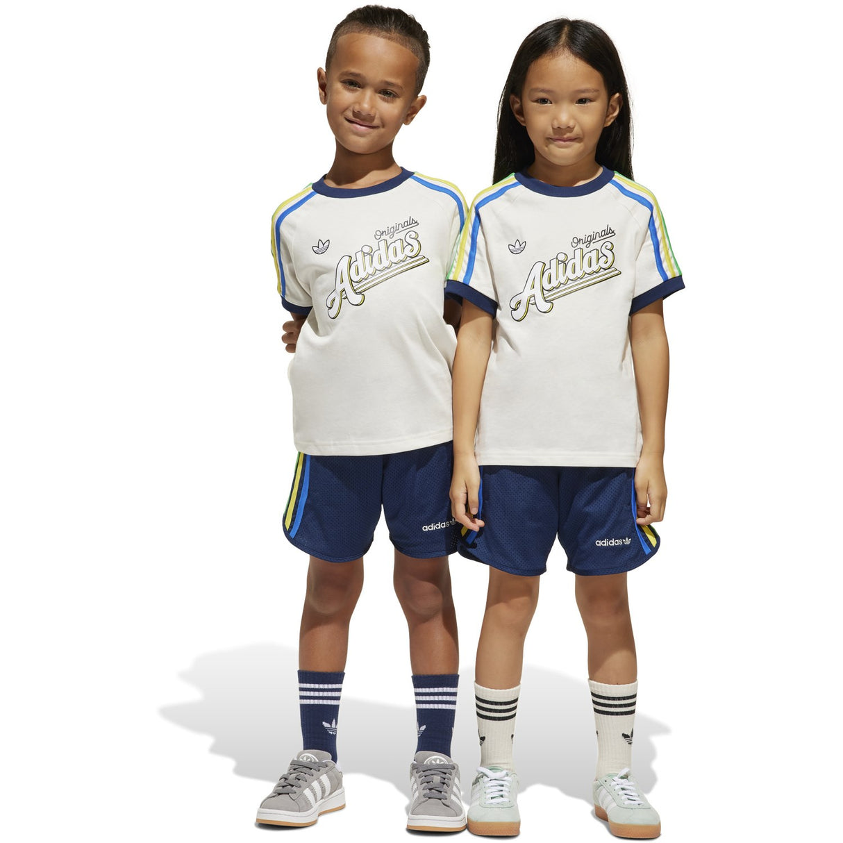 adidas Originals Cloud White/Night Indigo Shorts Tee Sæt