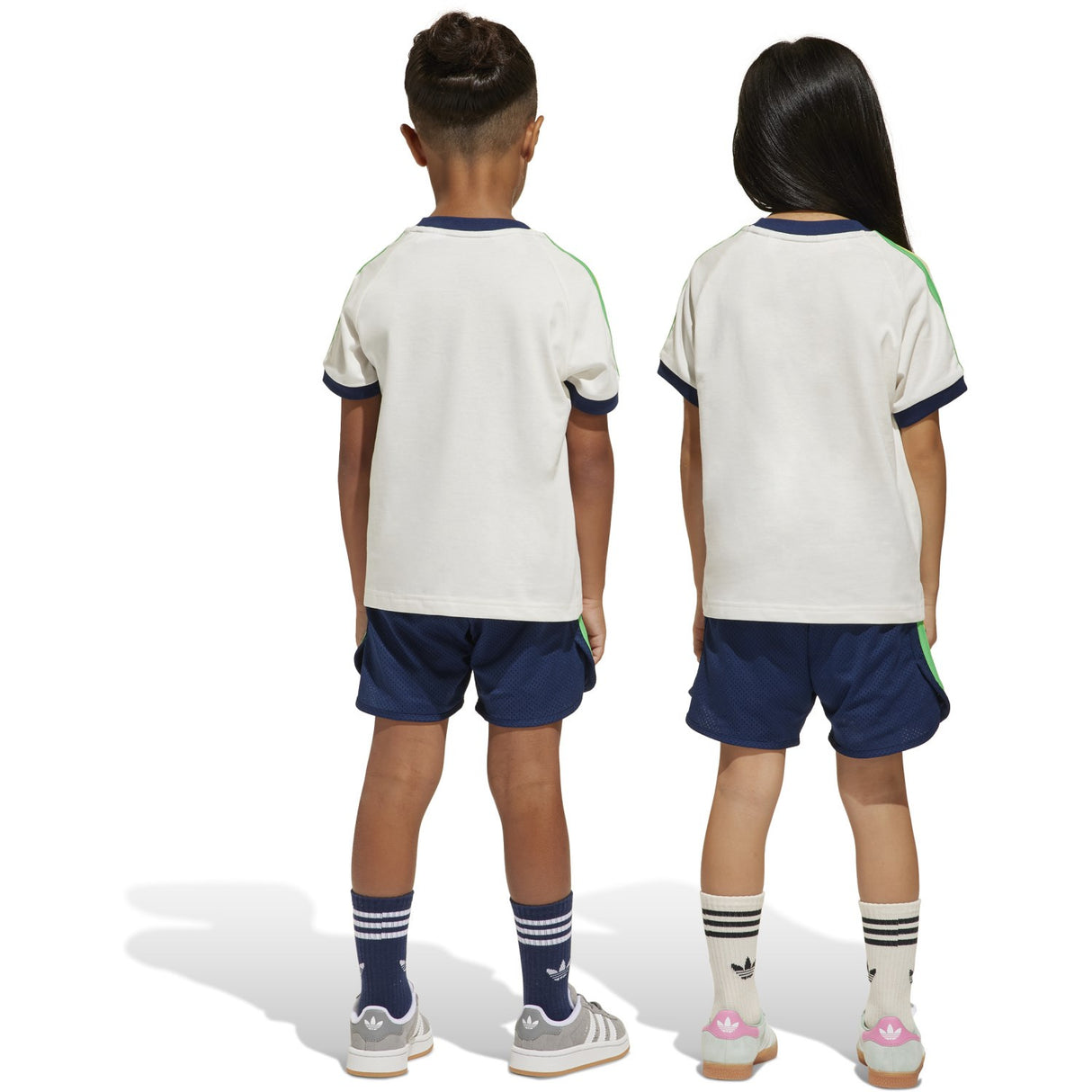 adidas Originals Cloud White/Night Indigo Shorts Tee Sæt