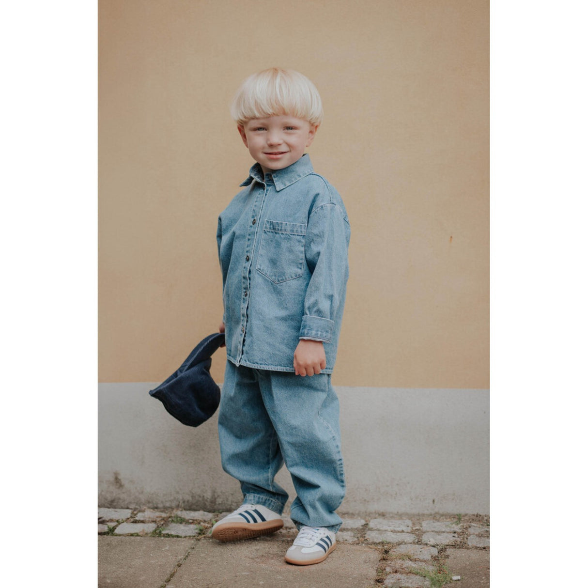 Fliink Insignia Blue Kamma Kasket