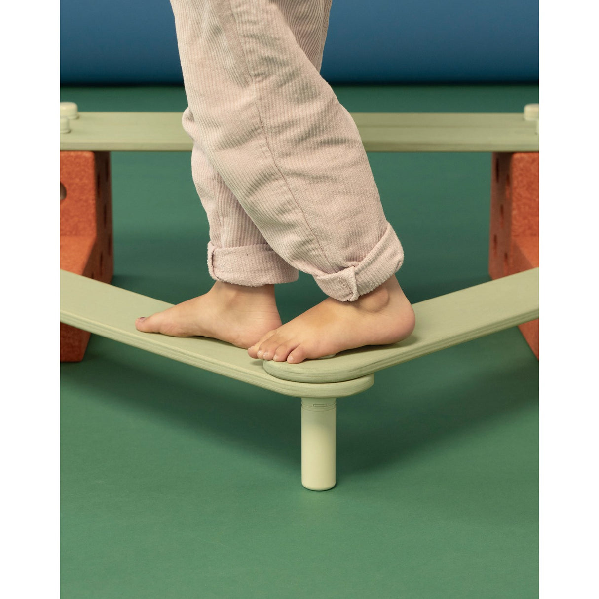 MODU Balancebane Burnt Orange / Dusty Green