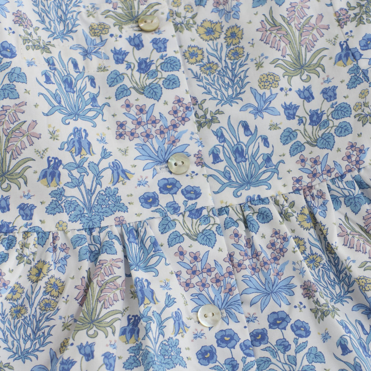 Huttelihut Soft Chambray Kjole I Liberty Stof