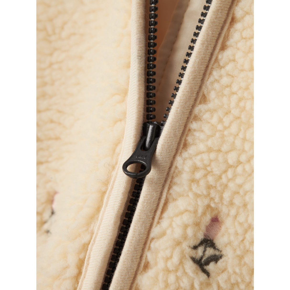 Lil'Atelier Bleached Sand Nalo Loose Sherpa Jakke