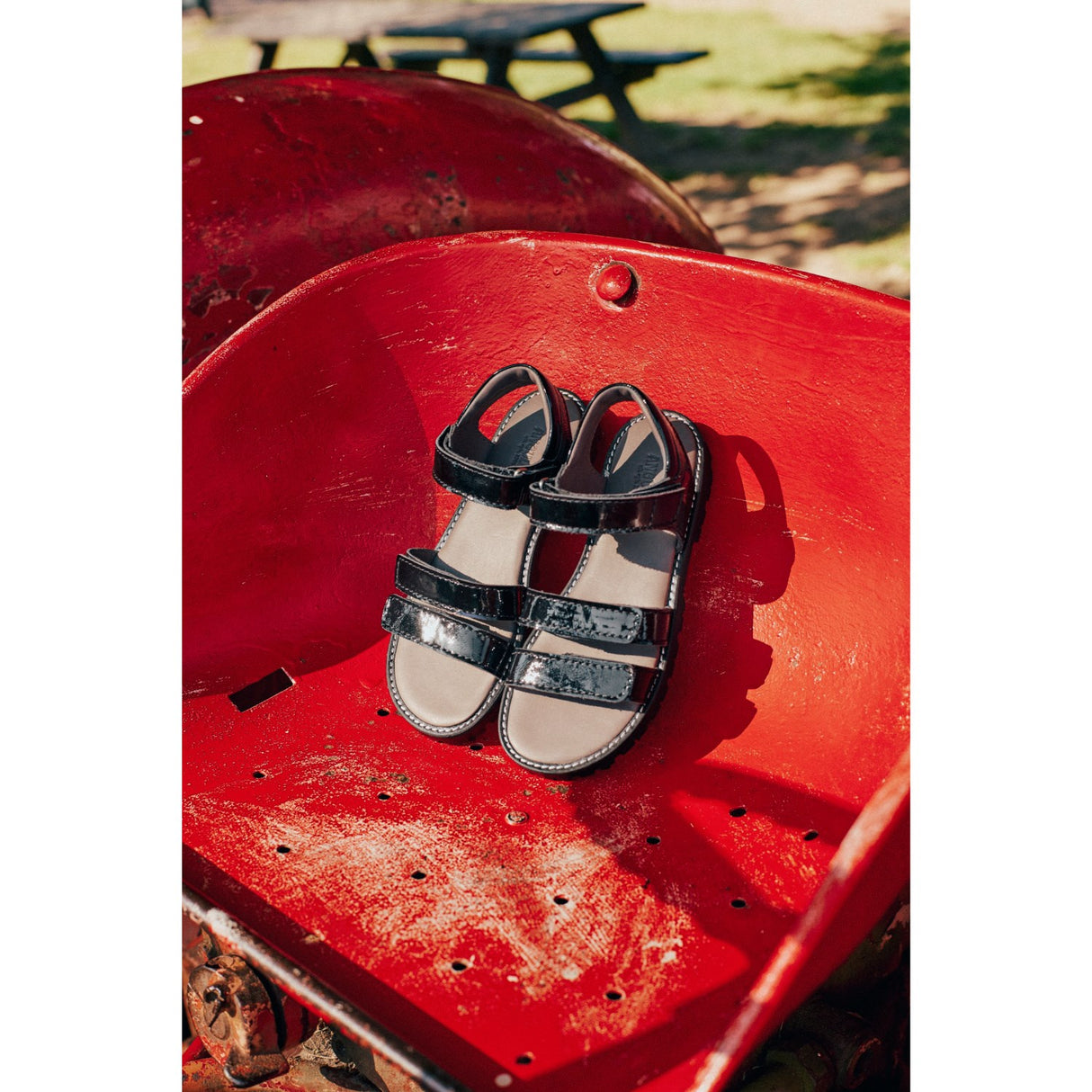 Angulus Black Justerbar Lædersandal Med Velcro