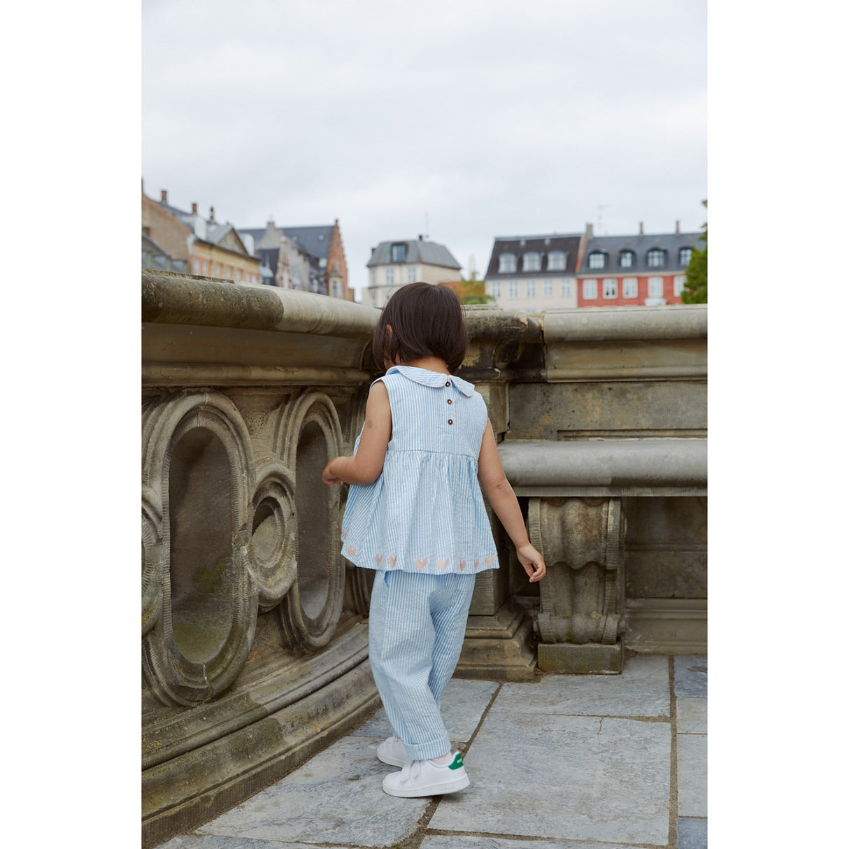 COPENHAGEN COLORS Sky Blue W Cream Stripe W. Soft Pink Seersucker Ss Bluse W. Hearts