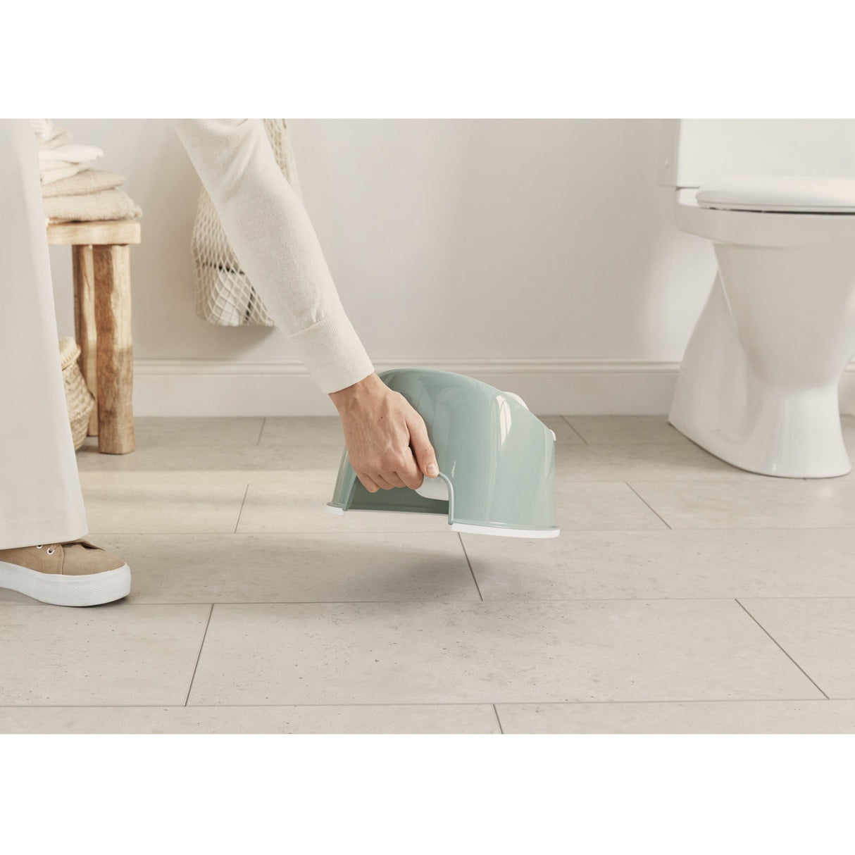 BabyBjörn Grey Green/White Smart Potte