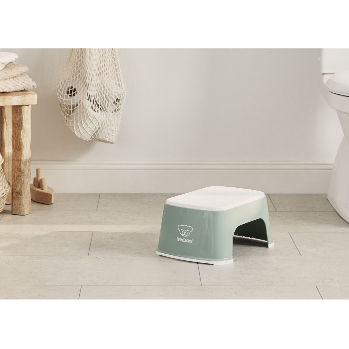 BabyBjörn Grey Green/White Børnetaburet