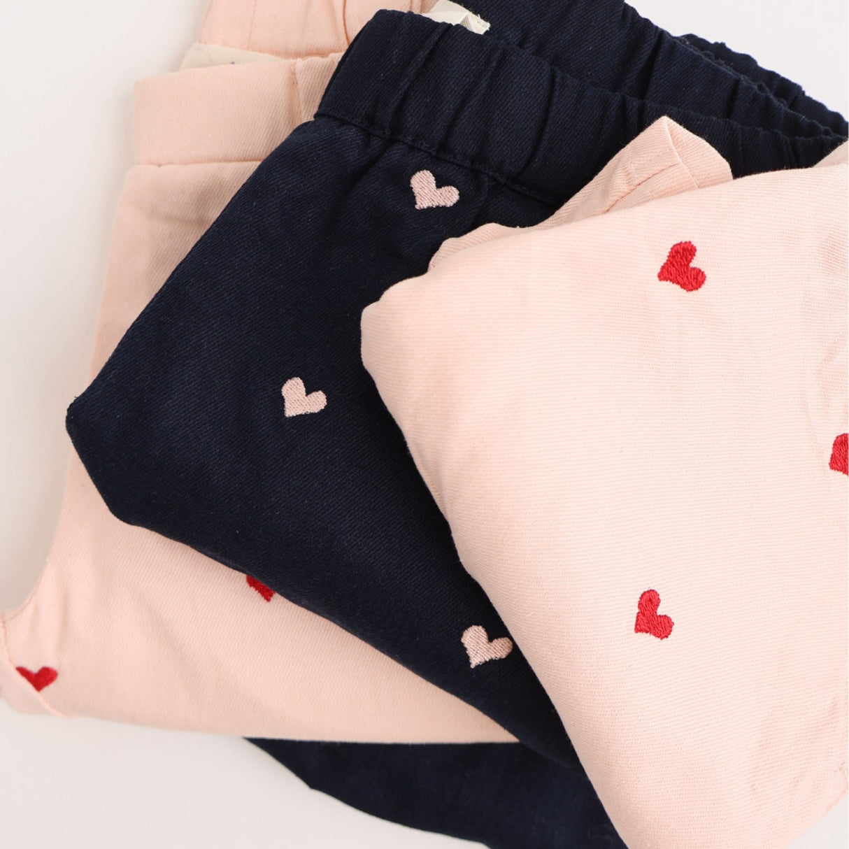 COPENHAGEN COLORS Navy W. Soft Pink Hearts Twill Heart Bukser