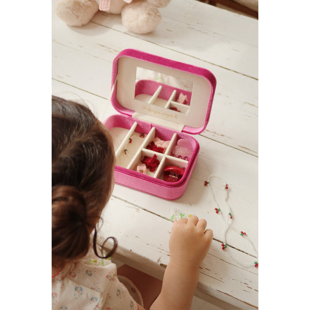 Konges Sløjd Multi Farve Bella Smykkeskrin med Indhold