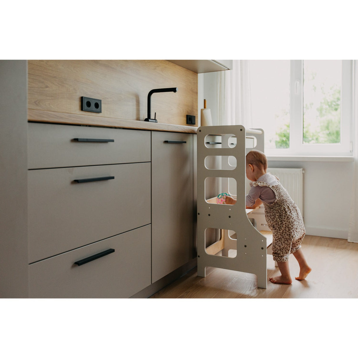 Duck Woodworks Læringstårn Justerbart White