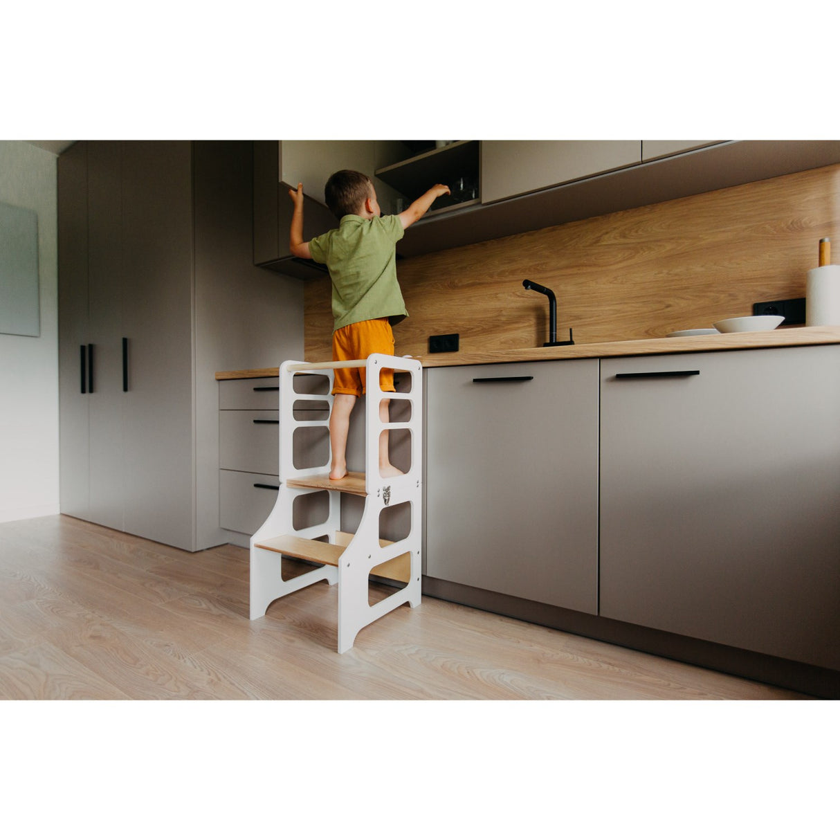 Duck Woodworks Foldbart Læringstårn White