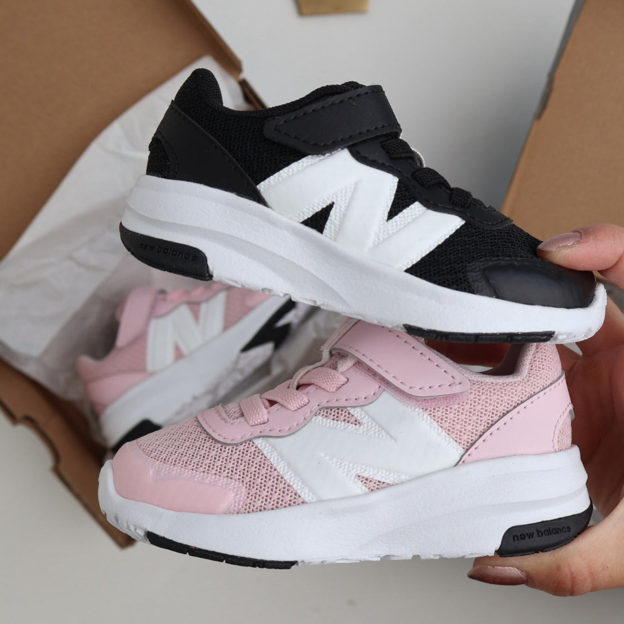 New Balance Rose Sugar New Balance FreshFoam 578 Kids Bungee Lace Med Top Strop