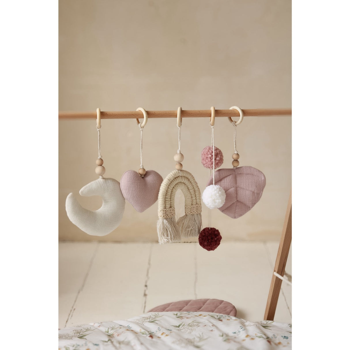 Woobiboo Pink Aktivitetsstativ med Bøjler