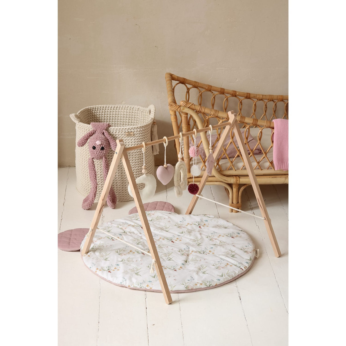 Woobiboo Pink Aktivitetsstativ med Bøjler