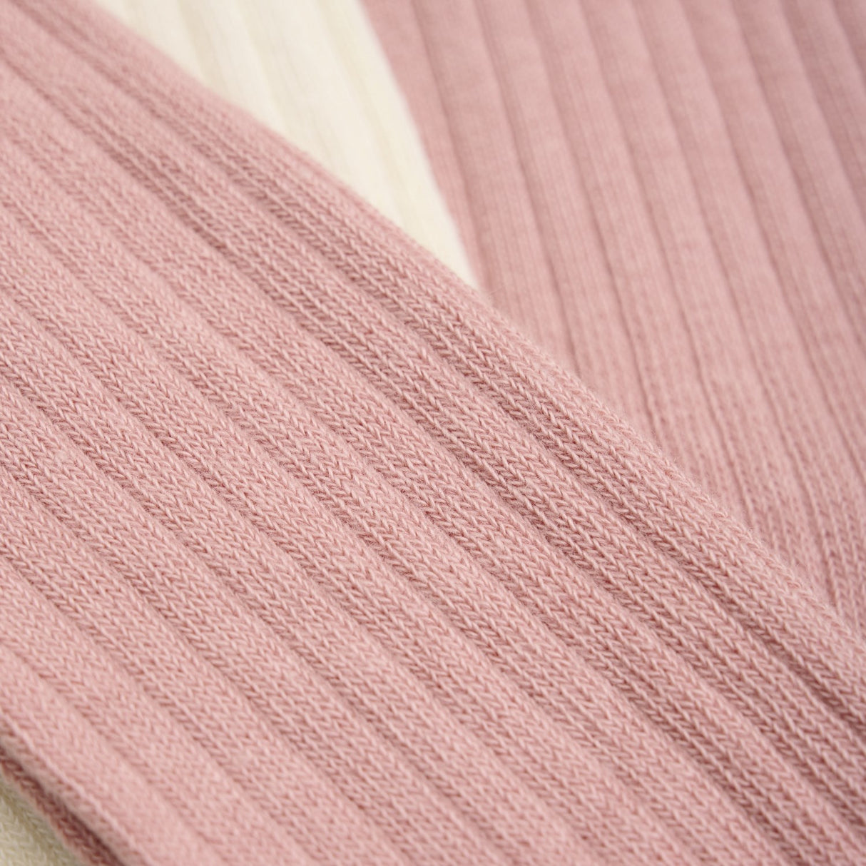 Minymo Ash Rose Strømpebukser Solid Rib 2-Pak