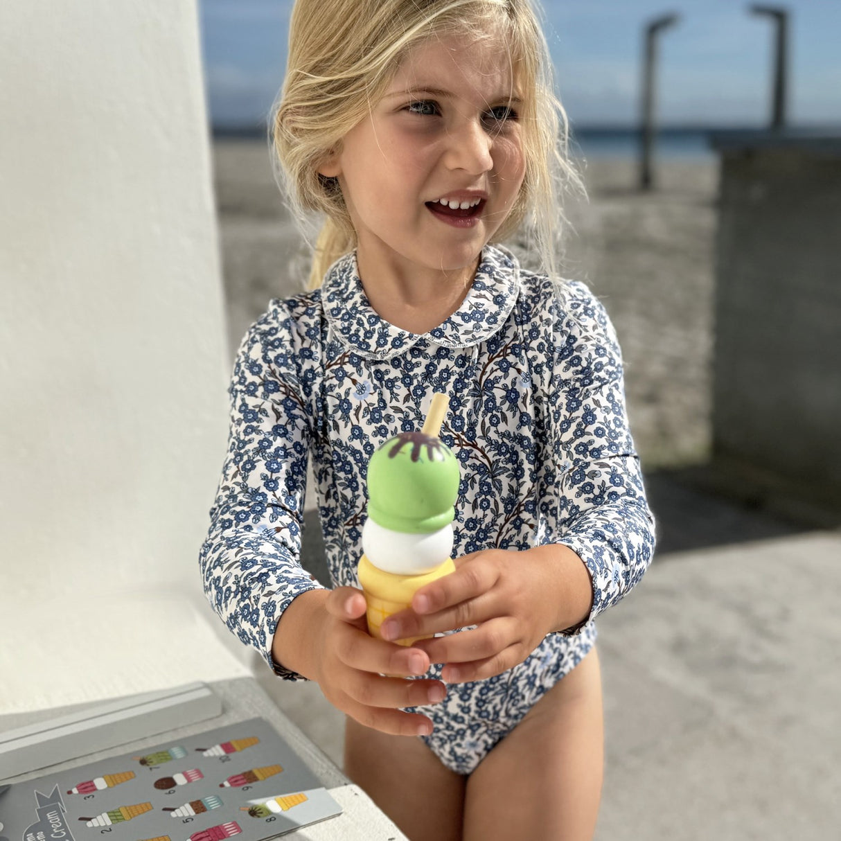 Petit Crabe Empress B Peeter Pan Krave Badedragt L/S - Med Liberty© Stof