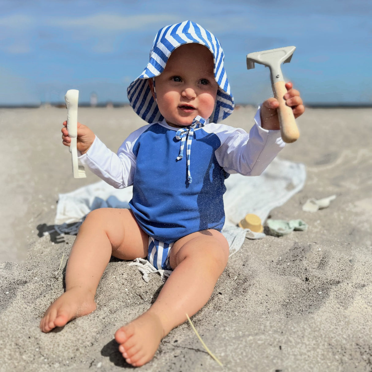 Petit Crabe Sapphire/White Raglan Uv-Bluse L/S