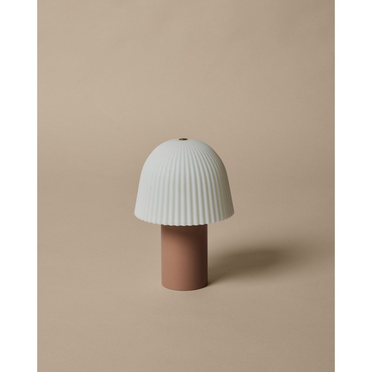 Ferm Living Rose/White Flæse Bærbar Lampe