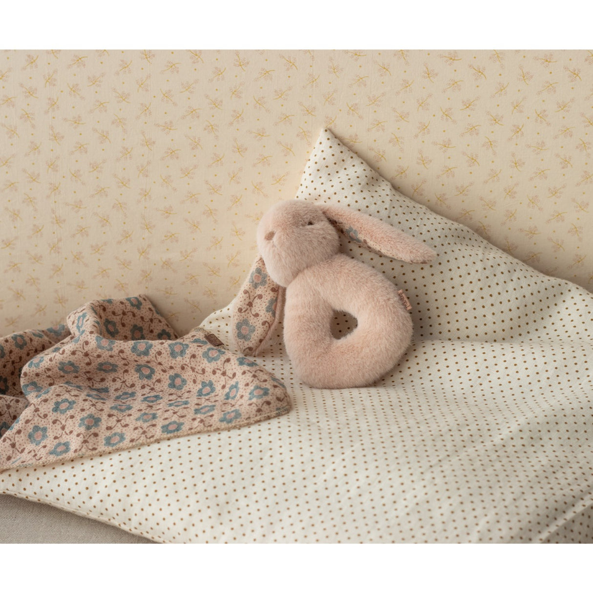 Maileg Bunny Rangle Sæt - Powder