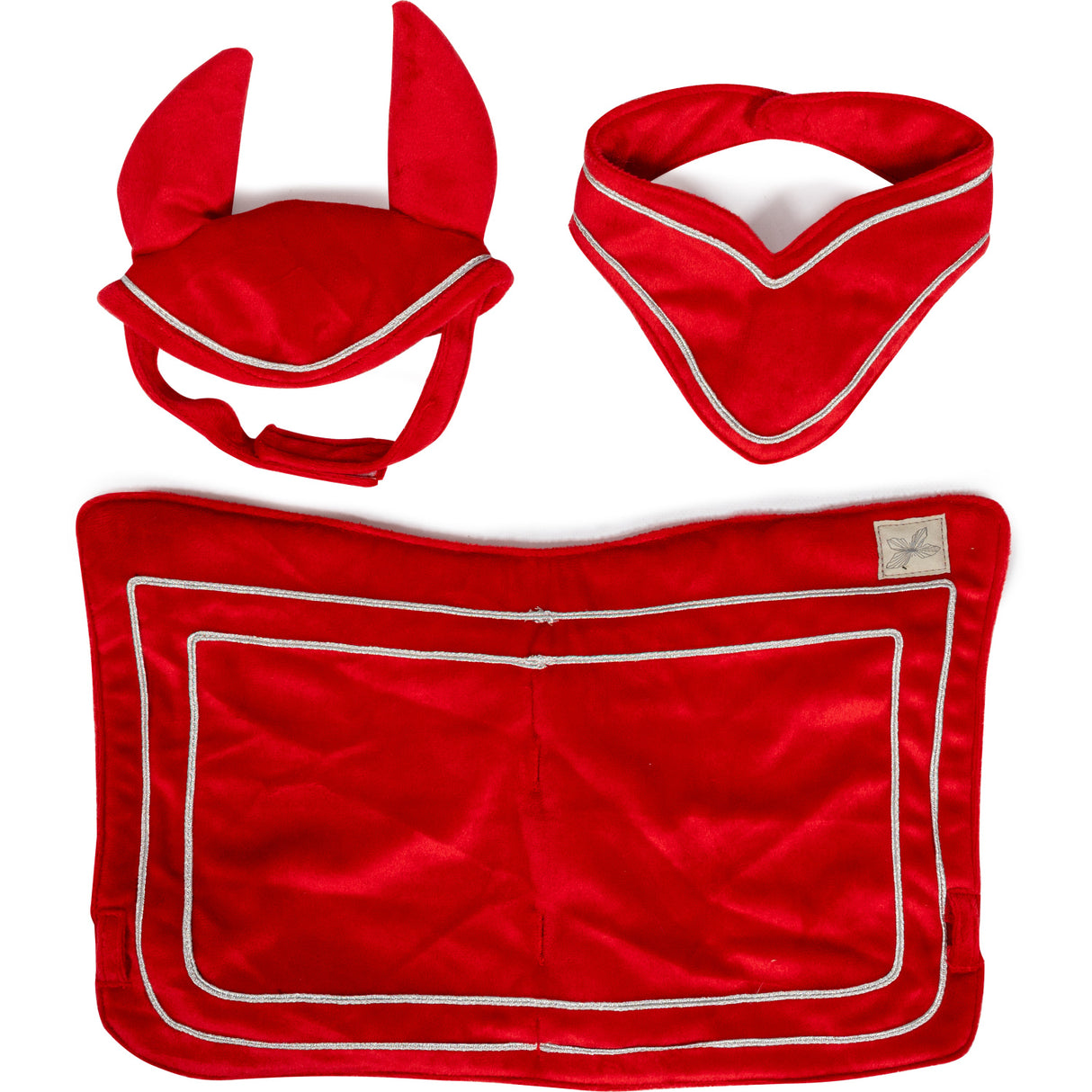 by Astrup Stævnesæt, Rød