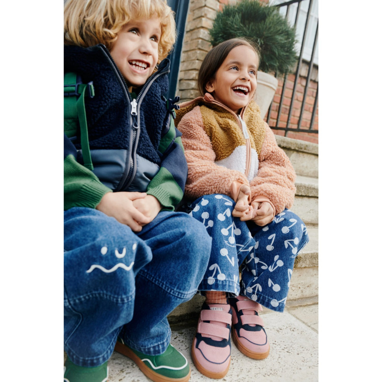 LIEWOOD Cherry Blossom / Medium Blue Denim Cesar Printed Denim Bukser