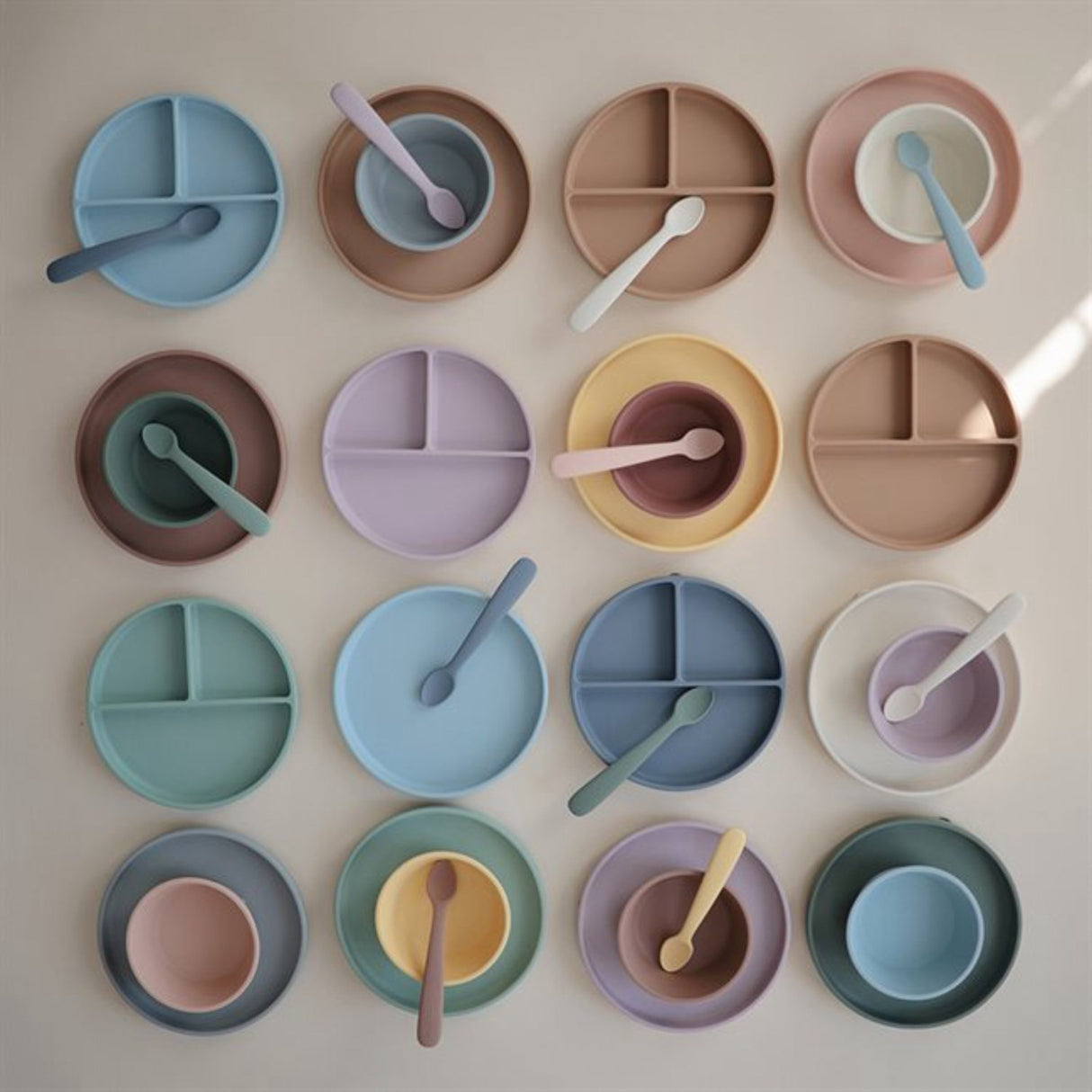 Mushie Blush Classic Silikone Tallerken