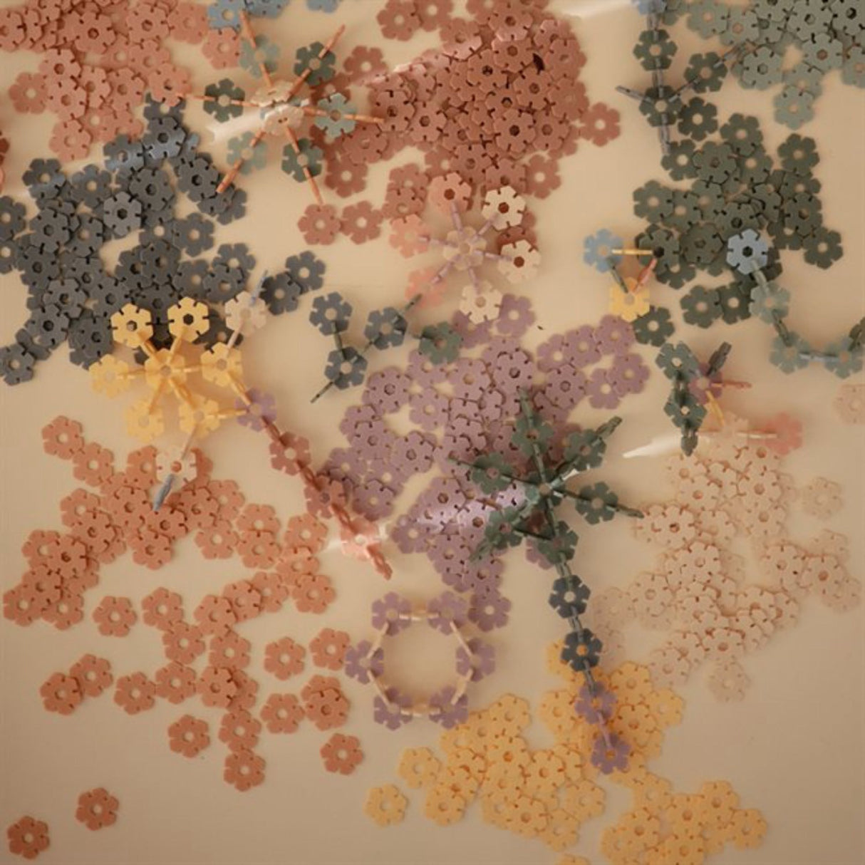 Mushie Multi HEX Connect Konstruktionslegetøjssæt