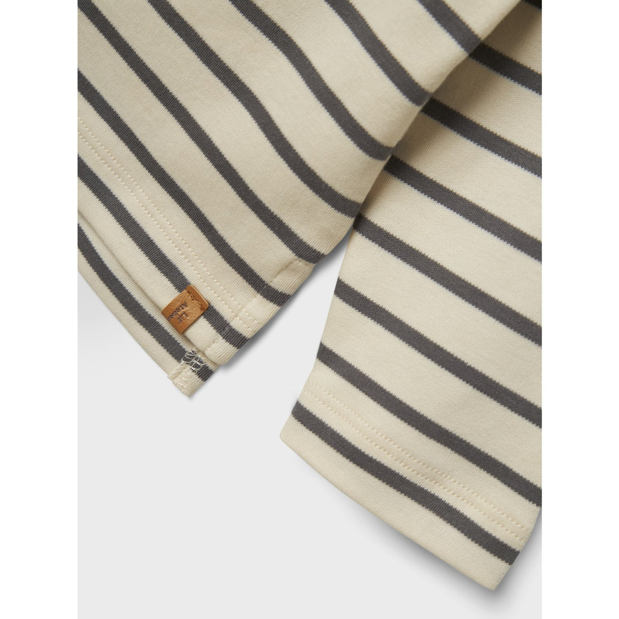 Lil'Atelier Turtledove Poppy Seed Nmmlimia Ls Loose Top Lil Noos