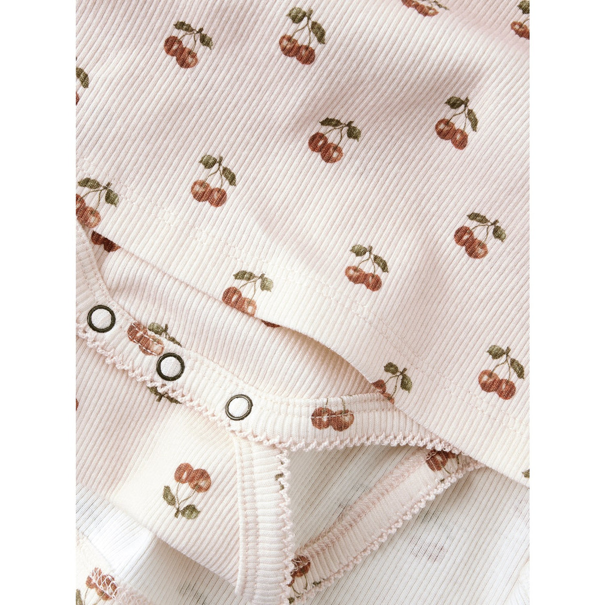 Lil'Atelier Silver Peony Cherry Nbflavo Ena Ls Reg Body Kjole