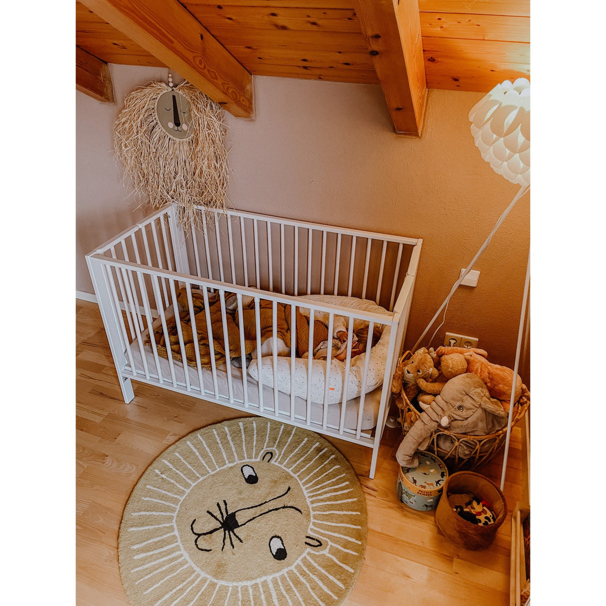 tiSsi® White Laquer Jori Sammenklappelig Seng Massiv Bøg