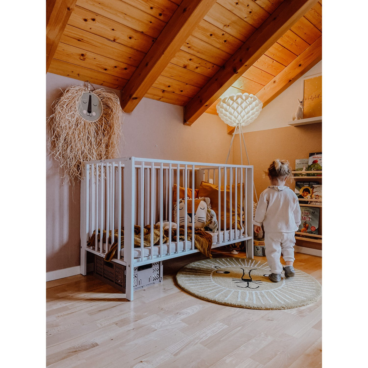 tiSsi® White Laquer Jori Sammenklappelig Seng Massiv Bøg