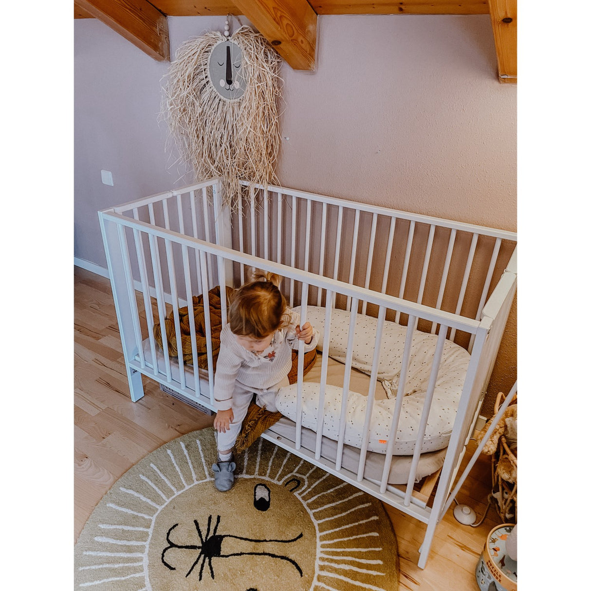 tiSsi® White Laquer Jori Sammenklappelig Seng Massiv Bøg