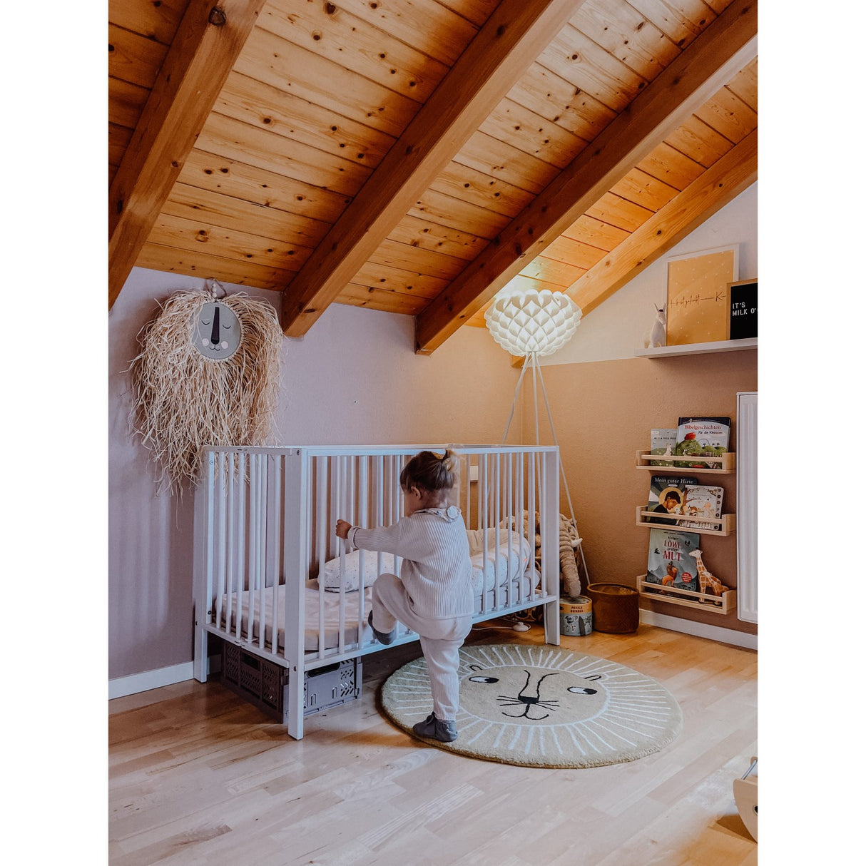 tiSsi® White Laquer Jori Sammenklappelig Seng Massiv Bøg