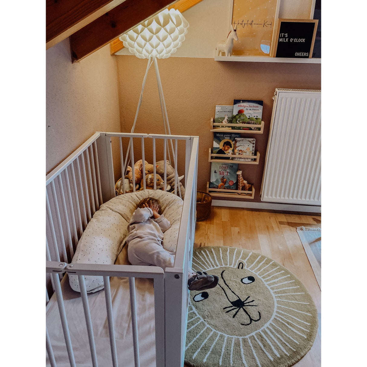 tiSsi® White Laquer Jori Sammenklappelig Seng Massiv Bøg