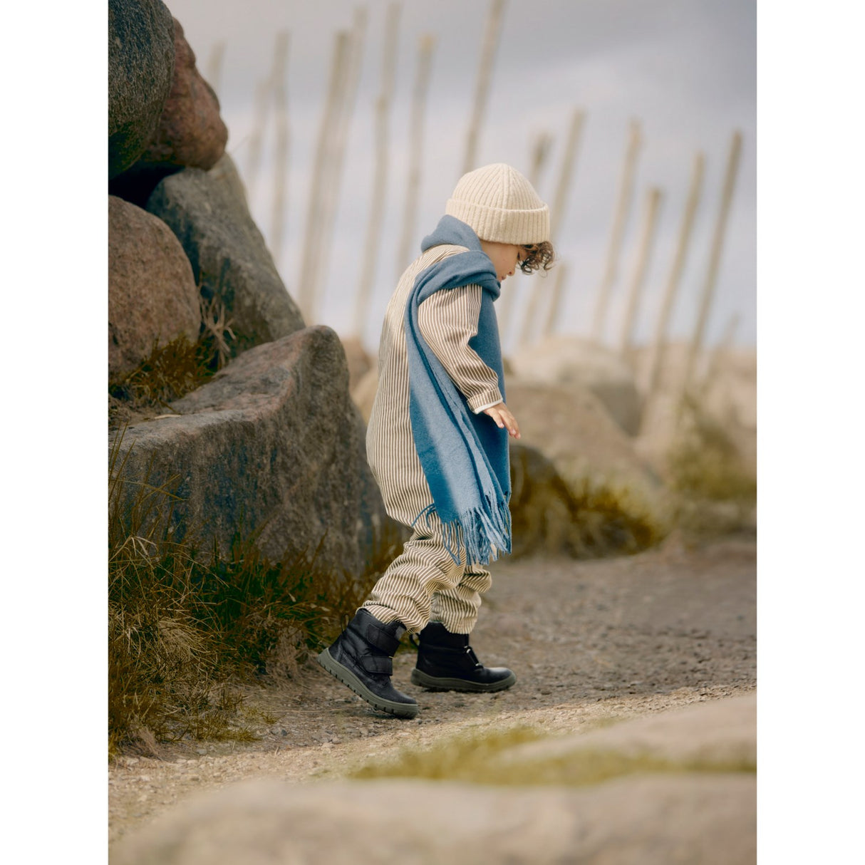 Angulus Black/Dark Grey TEX-støvle I Nylon Med Slidstærke Læderdetaljer