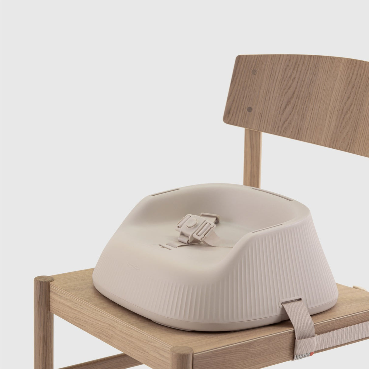 Hannie White Sand The Portable High Chair