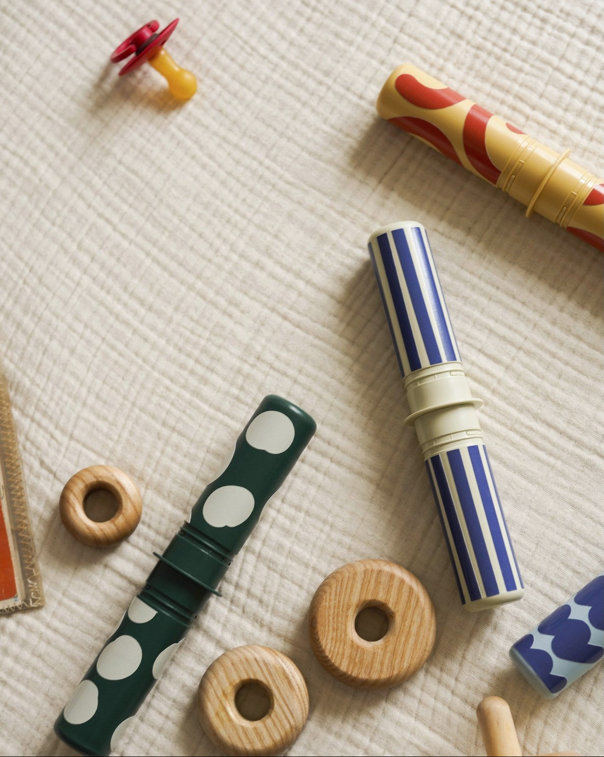 MODU Baby Motoriksæt Sand Grey / Honey Yellow