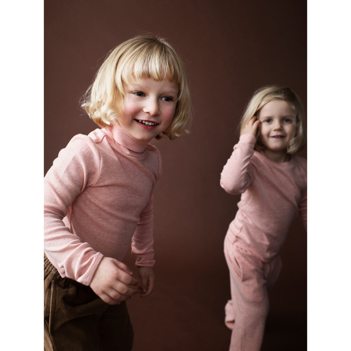 Serendipity Coral Turtleneck Bluse