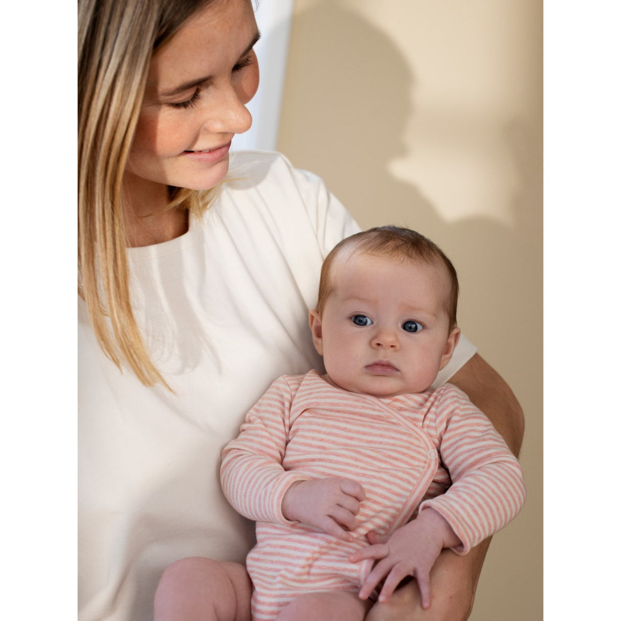 Serendipity Coral/Offwhite Newborn Slå-om Body