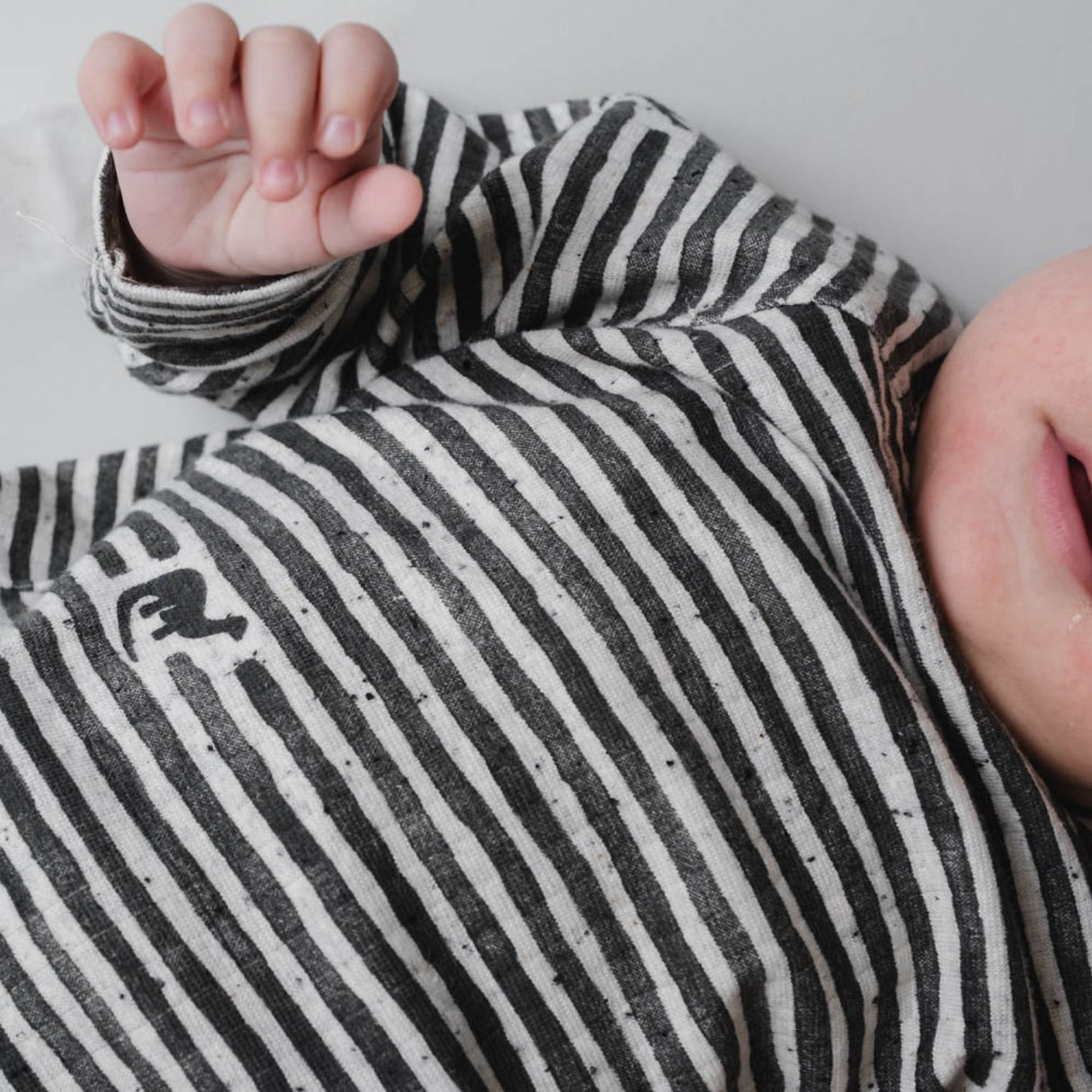 That's Mine Mono Dino Stripe Aksel Bluse