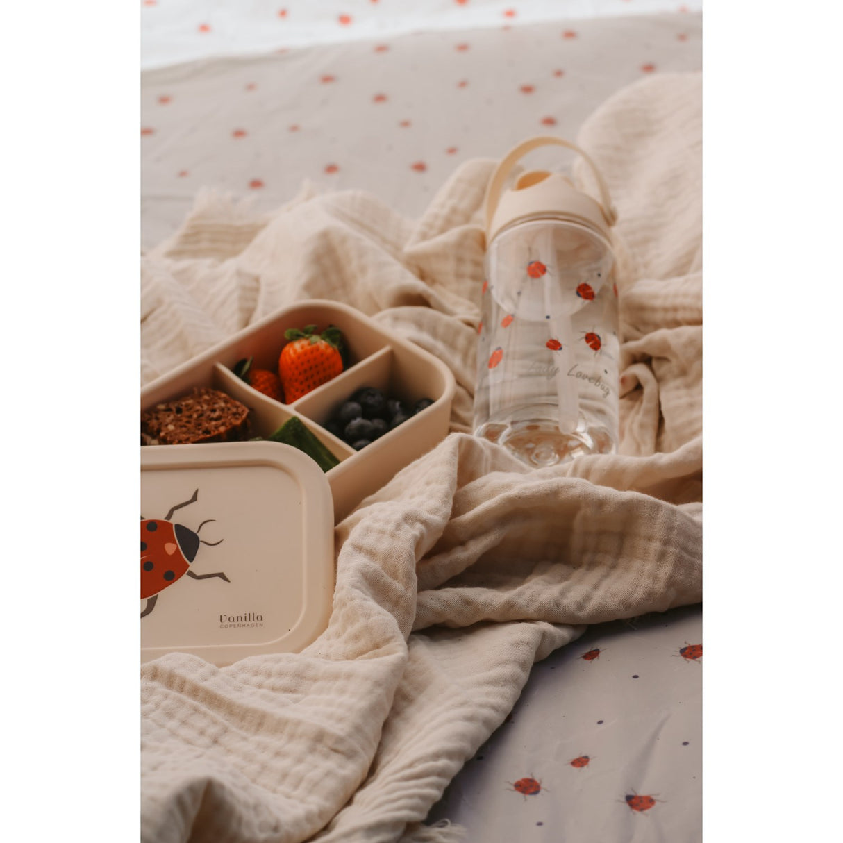 Vanilla COPENHAGEN Lady Lovebug Madkasse - Silicone