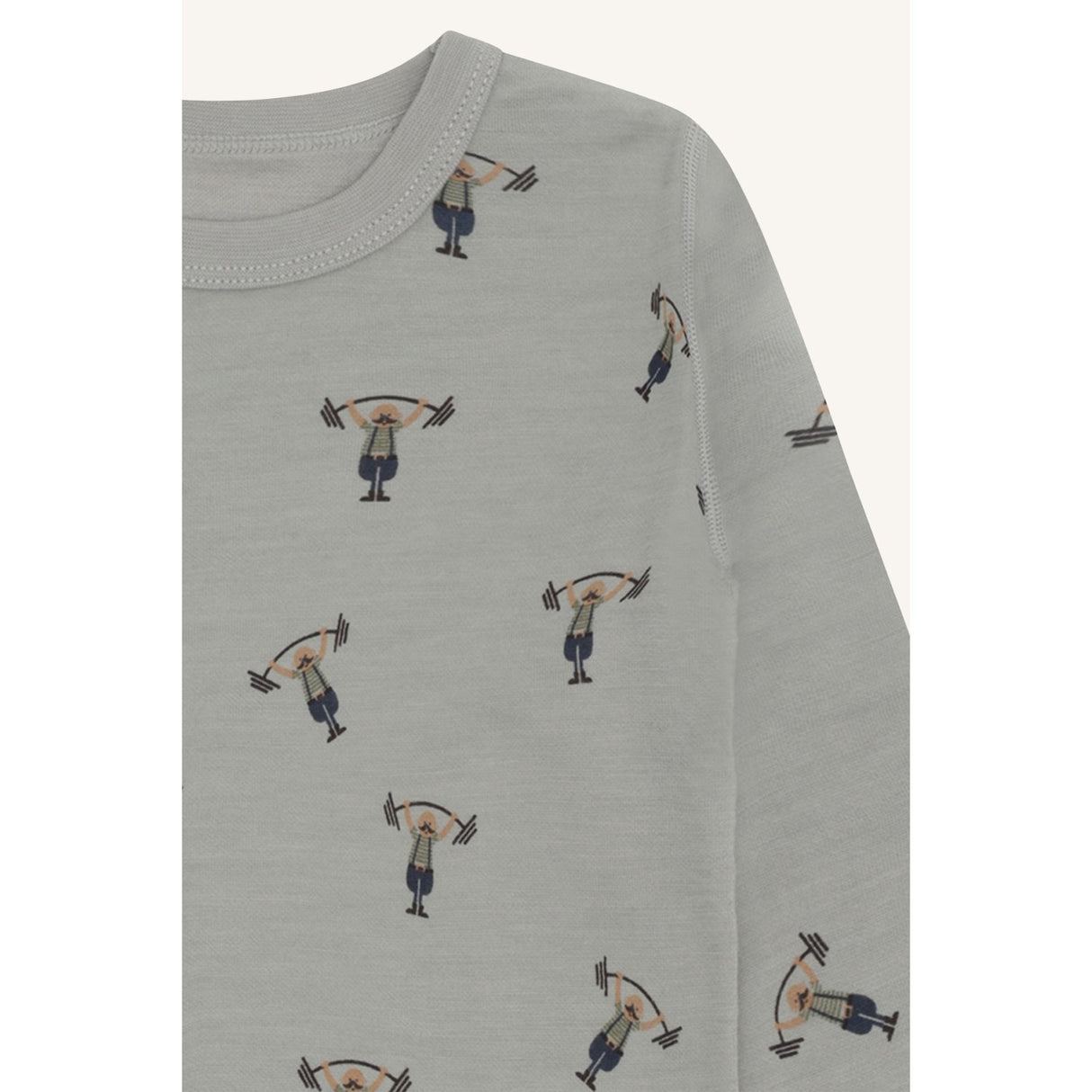 Hust & Claire Forest Fog Abba Strong Man