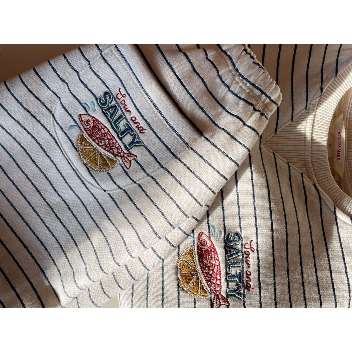 Konges Sløjd Captains Blue/Antique White Amio Sweatshirt Ocs