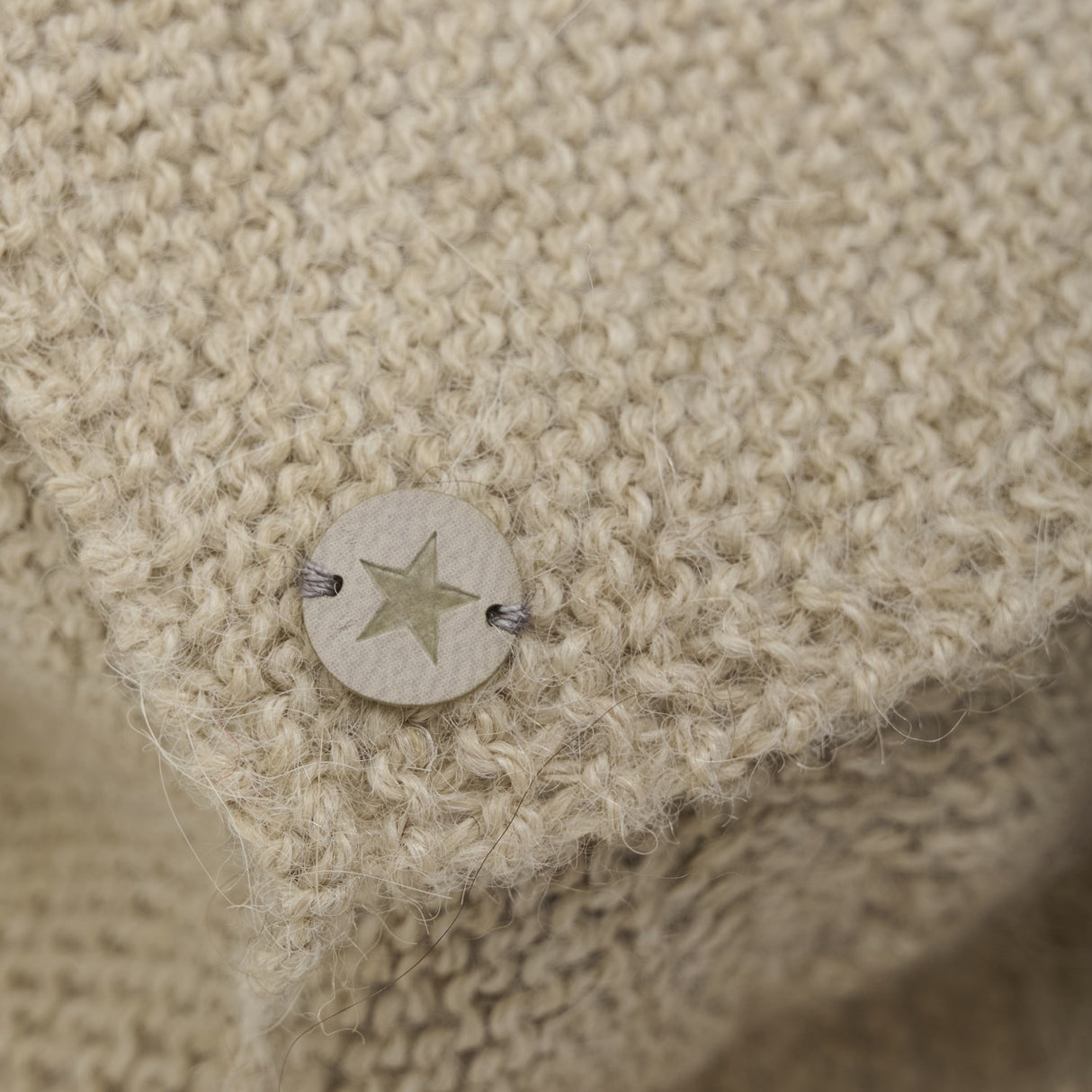 Huttelihut Camel Melange Bonnet Uld Strik Alpaca Pompom