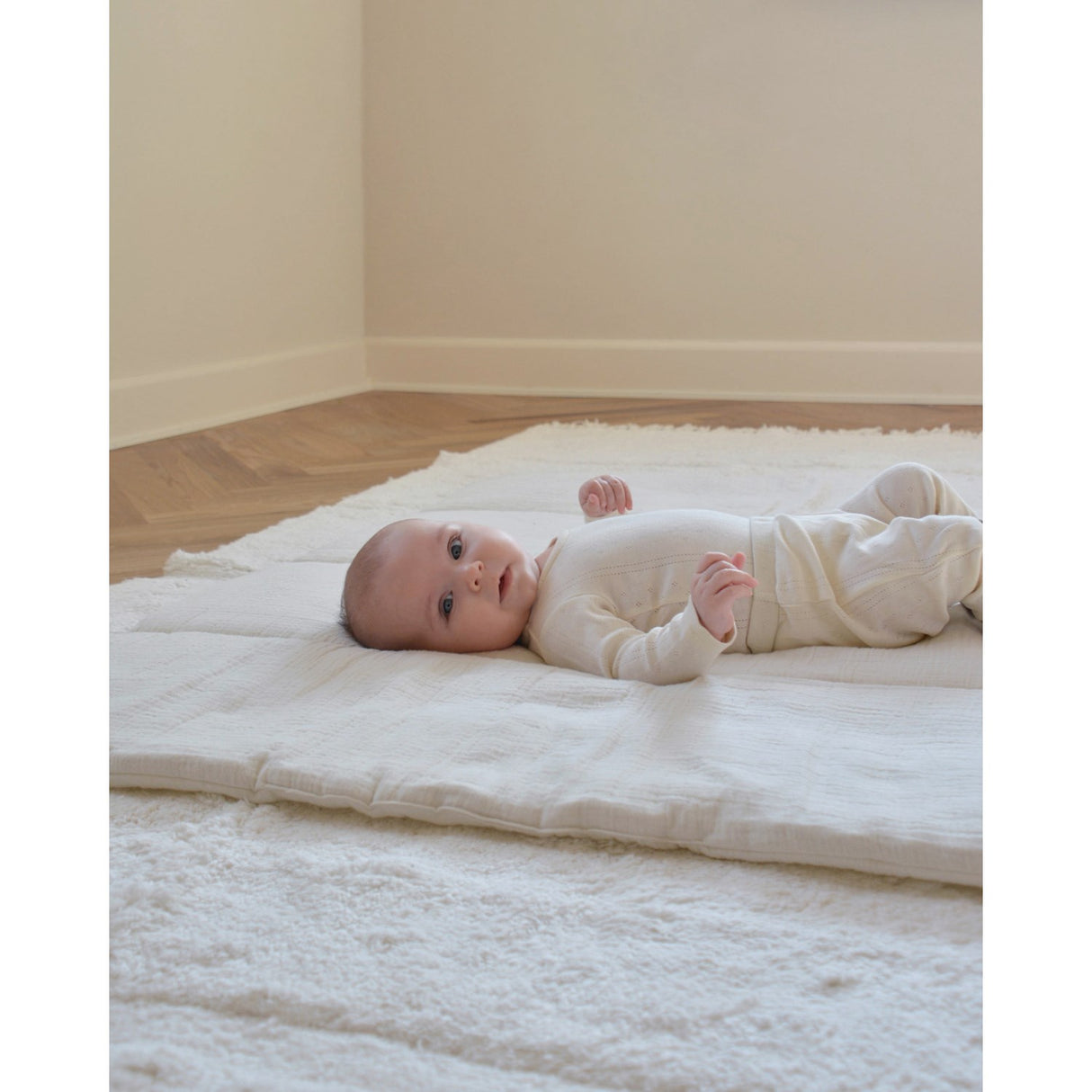 We Are Bitte Light Stone Calm Legetæppe